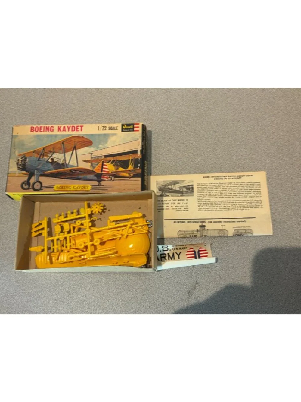 Vintage Revell 1:72 Scale Boeing Kaydet Stearman WWII Trainer Model Kit H-649